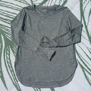 Athleta uptempo long sleeve Medium top